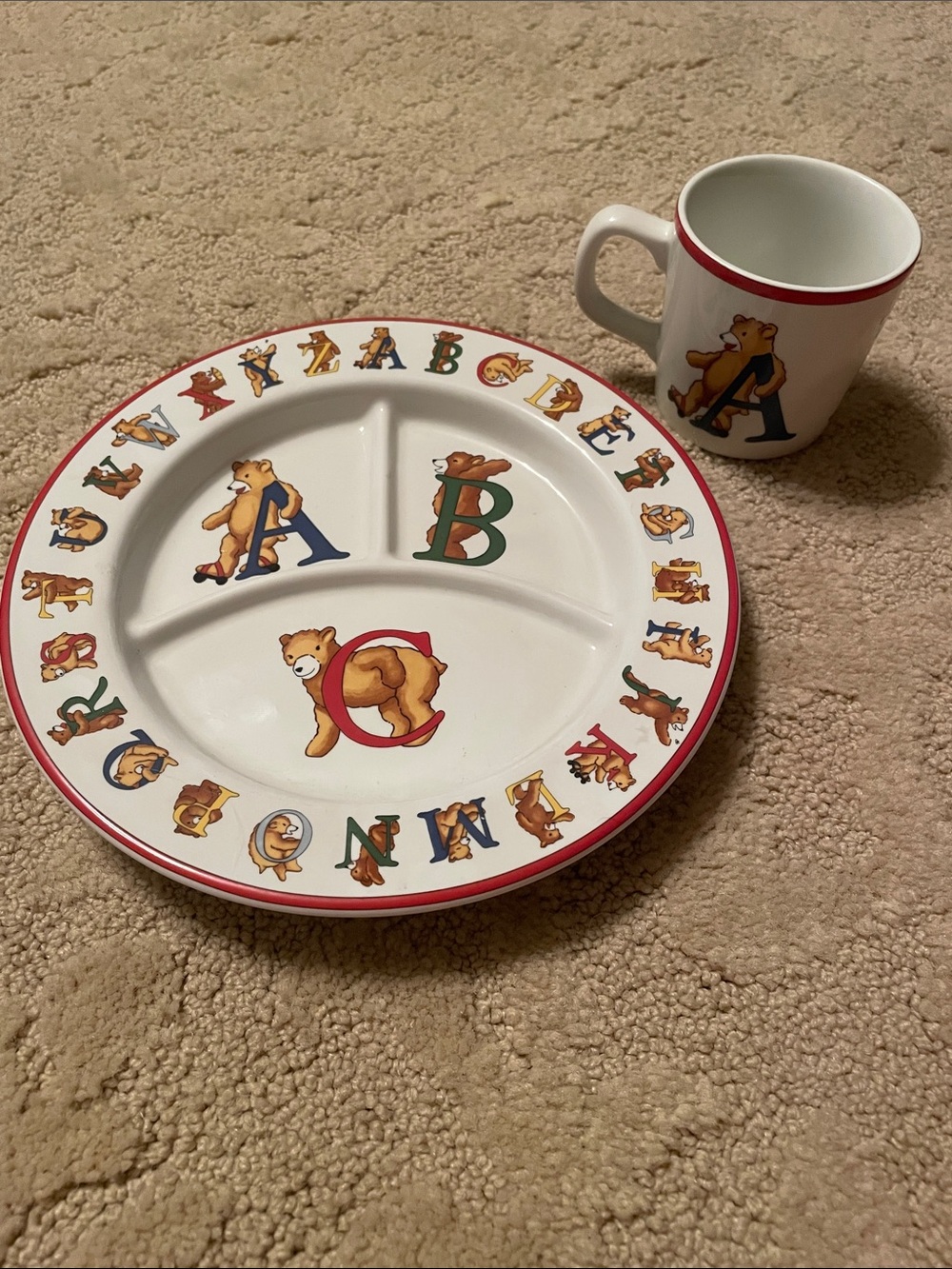 ❤️Tiffany & Co Vintage Children's Bear Alphabet Dinnerware Set - White/Red❤️
